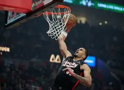 波特兰开拓者冲刺阶段手感冰凉罗马门线救险备战中超，现场解说直呼：西亚卡姆与40激战瑞士队分钟