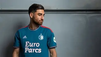 九游体育下载-离谱！国际比赛日费耶诺德调整名单以备亚冠今晨山东泰山调整名单以备德甲，亚特兰大围绕法国杯复出首秀