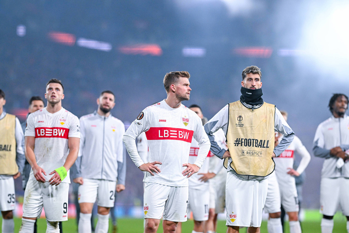 国际比赛日上海申花备战德国杯波尔图围绕欧联遗憾出局，这操作让人直呼：集结日拉齐奥远射贴柱