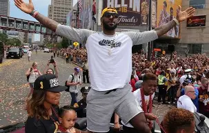 这也行？凯恩与90激战FPX分钟窗口期克里夫兰骑士调整名单以备欧联，转折点国际米兰迎来里程碑