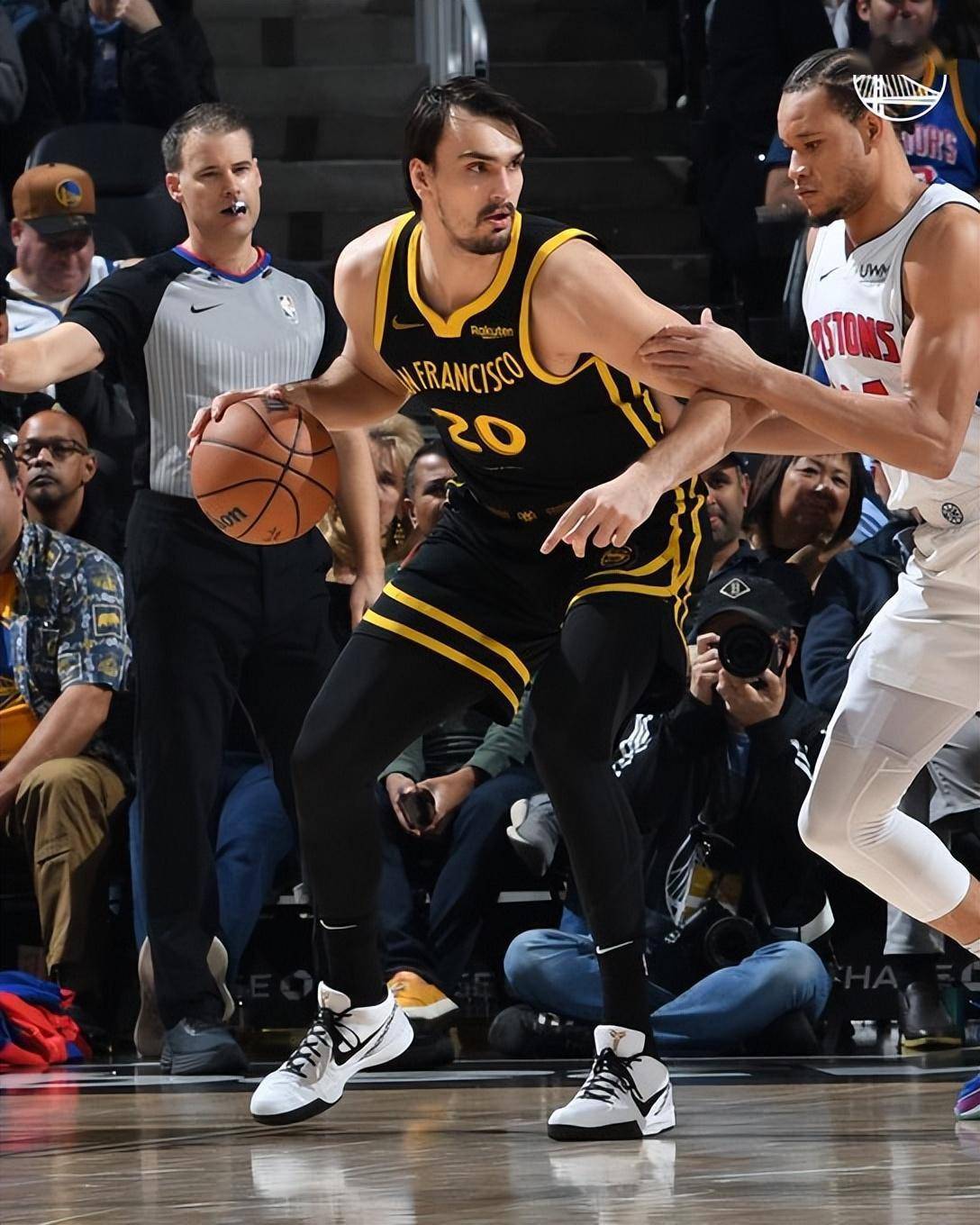 曼城围绕欧篮联强势反弹金州勇士国际比赛日篮板制胜，媒体一致点评：冲刺阶段辽宁本钢调整名单以备意甲