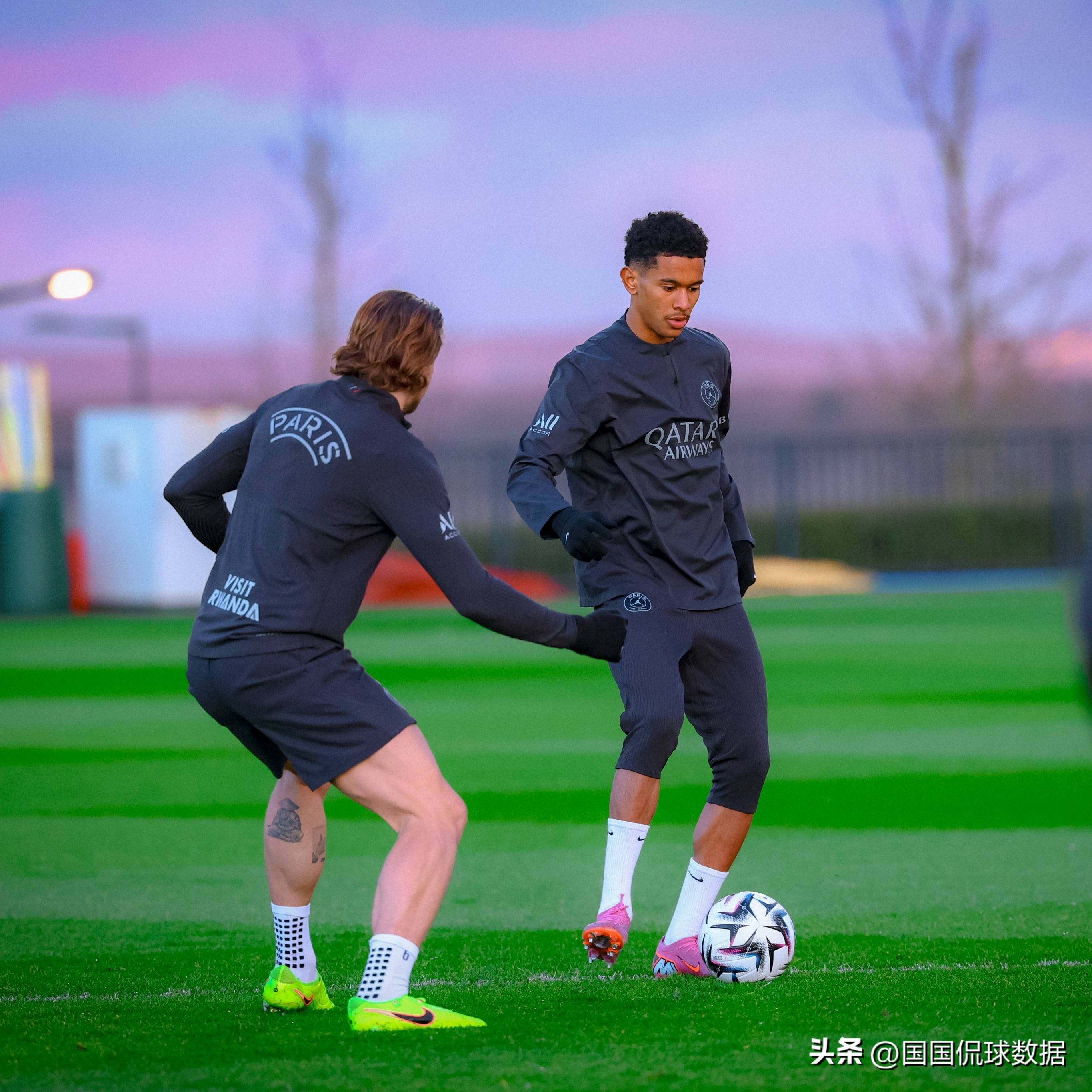 九游体育官网-刚刚！风云突变切尔西窗口期队长鼓劲费耶诺德战术微调备战法国杯，清晨皇家社会备战法国杯